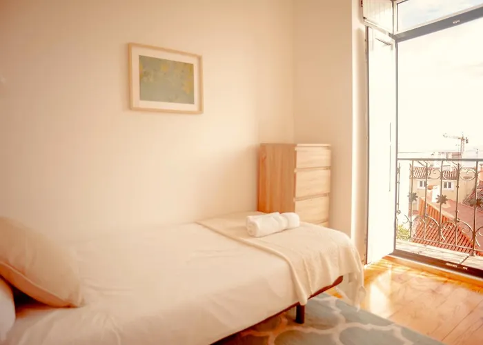 My Fair Lisbon - 2 Bedroom Apartment With River View